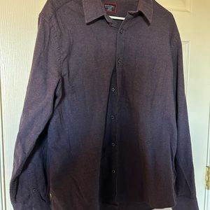 UNTUCKit purple flannel shirt. Casual men’s shirt